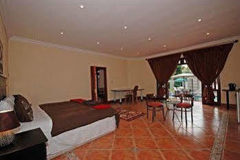 354 On York Avenue Hotel Randburg Kültér fotó